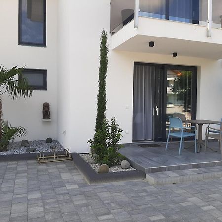 Ancsi Apartmanhaz Balatonlelle Extérieur photo