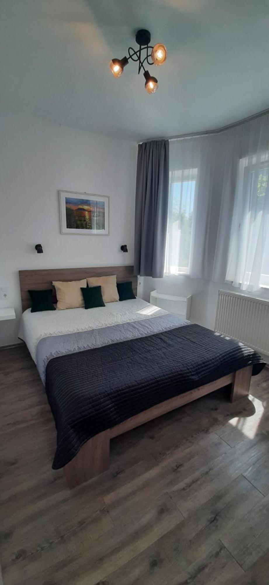 Ancsi Apartmanhaz Balatonlelle Extérieur photo