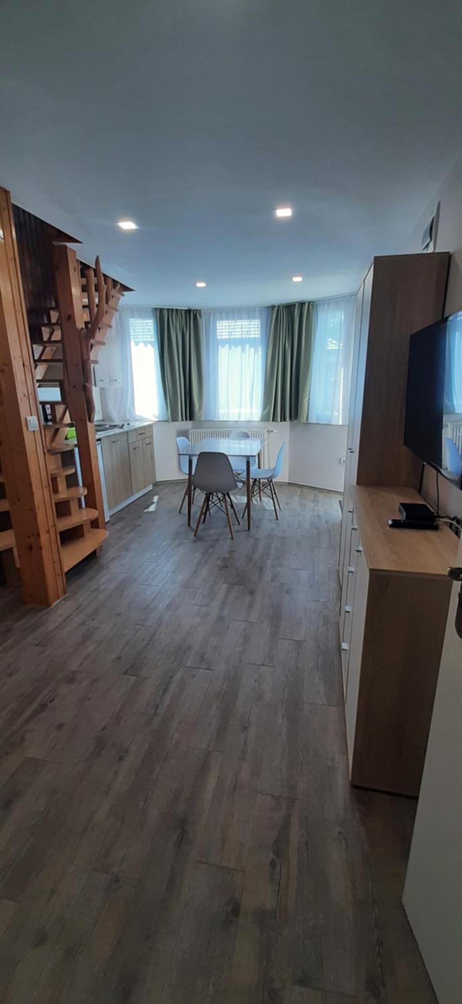 Ancsi Apartmanhaz Balatonlelle Extérieur photo